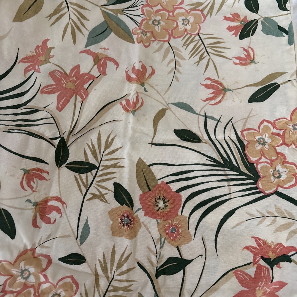 CRATE & BARREL tropical FLORAL  18 x18‎  PILLOW SHAM set of 2